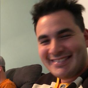 Meet your Posher, Corey